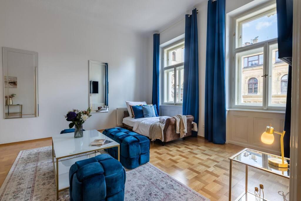 Charming 2Bedroom Old Town Apartment Prague Exterior photo