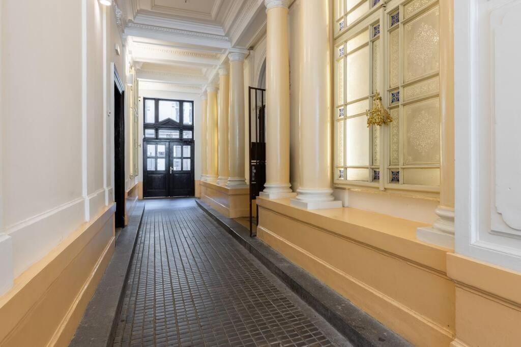 Charming 2Bedroom Old Town Apartment Prague Exterior photo